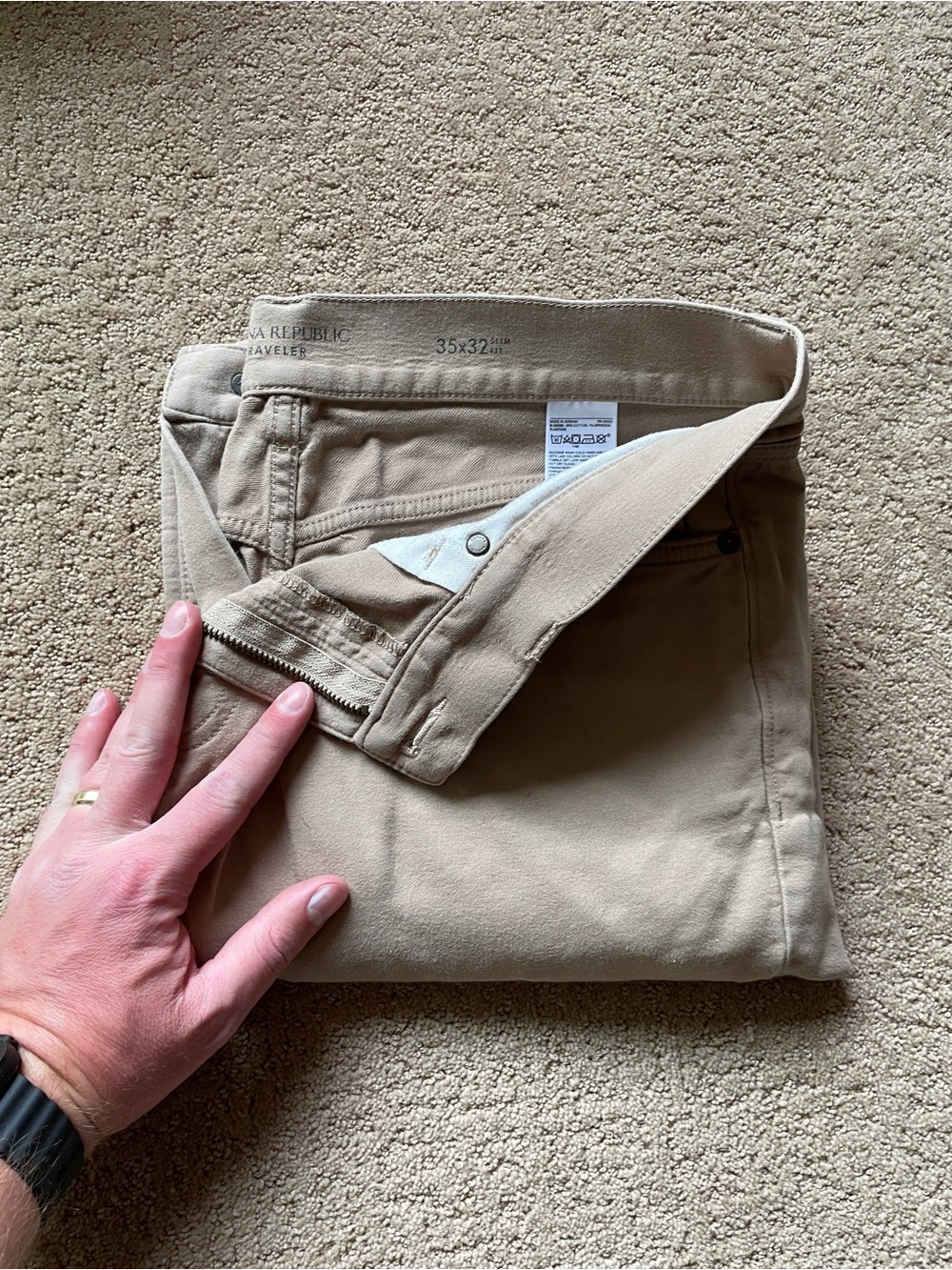 Never Worn Banana Republic Tan Slim Traveler Jeans